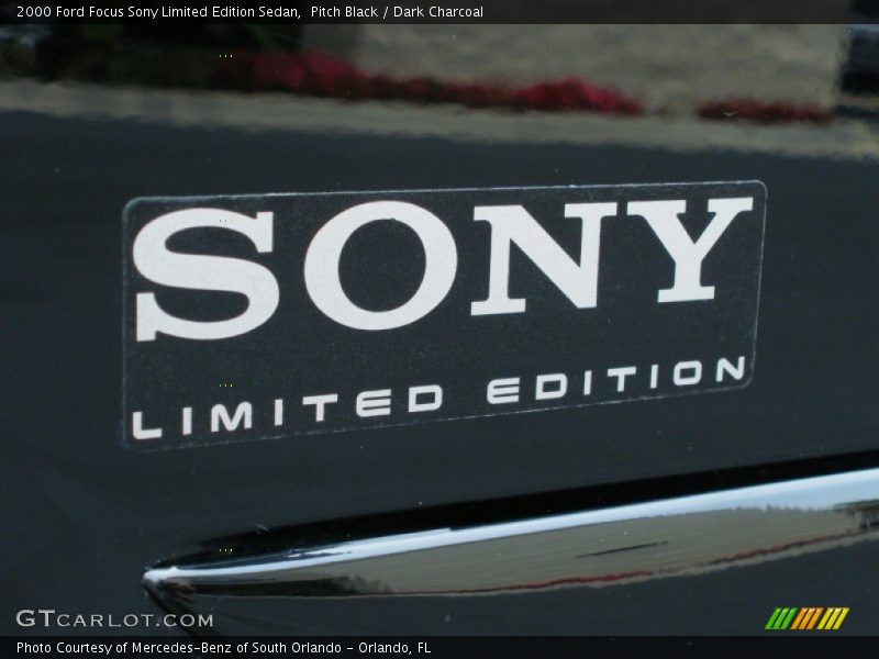 Pitch Black / Dark Charcoal 2000 Ford Focus Sony Limited Edition Sedan