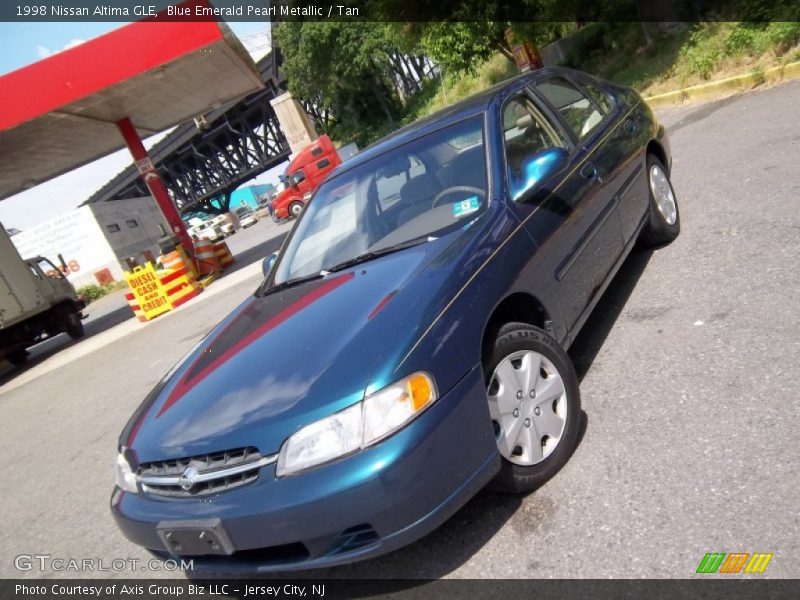 Blue Emerald Pearl Metallic / Tan 1998 Nissan Altima GLE