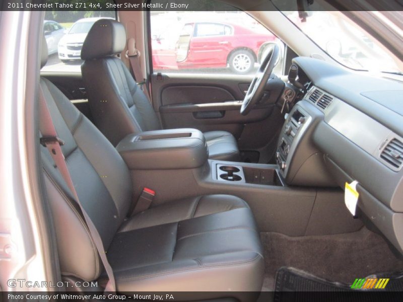 Sheer Silver Metallic / Ebony 2011 Chevrolet Tahoe Z71 4x4
