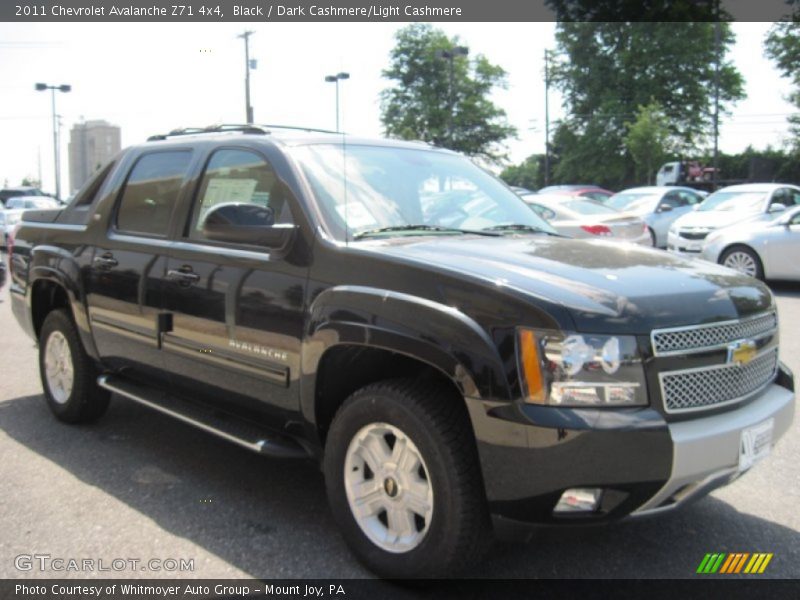 Black / Dark Cashmere/Light Cashmere 2011 Chevrolet Avalanche Z71 4x4