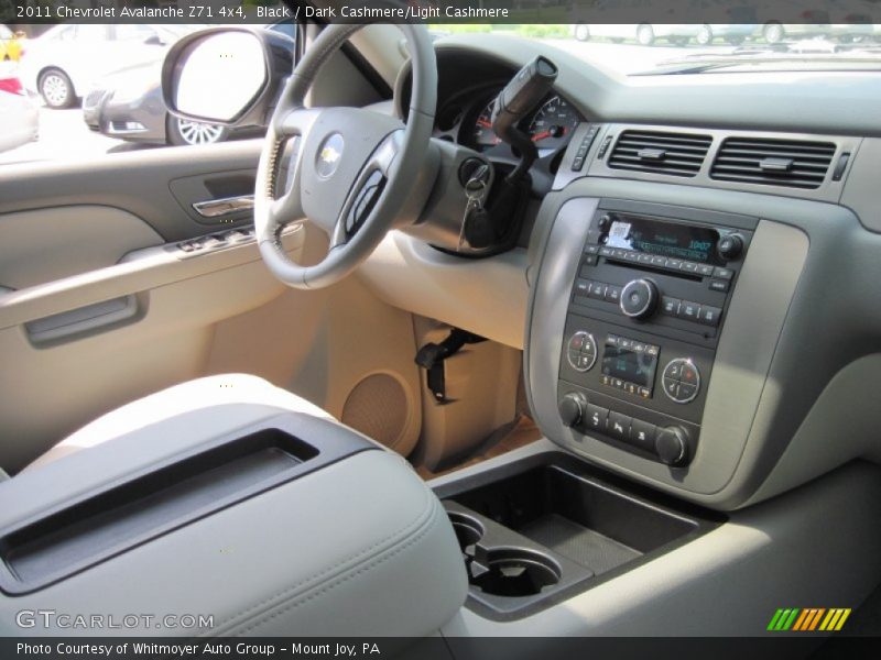 Black / Dark Cashmere/Light Cashmere 2011 Chevrolet Avalanche Z71 4x4