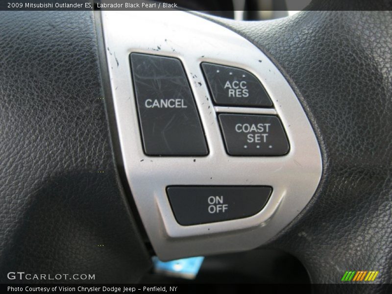 Labrador Black Pearl / Black 2009 Mitsubishi Outlander ES