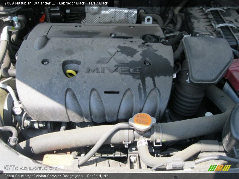 Labrador Black Pearl / Black 2009 Mitsubishi Outlander ES