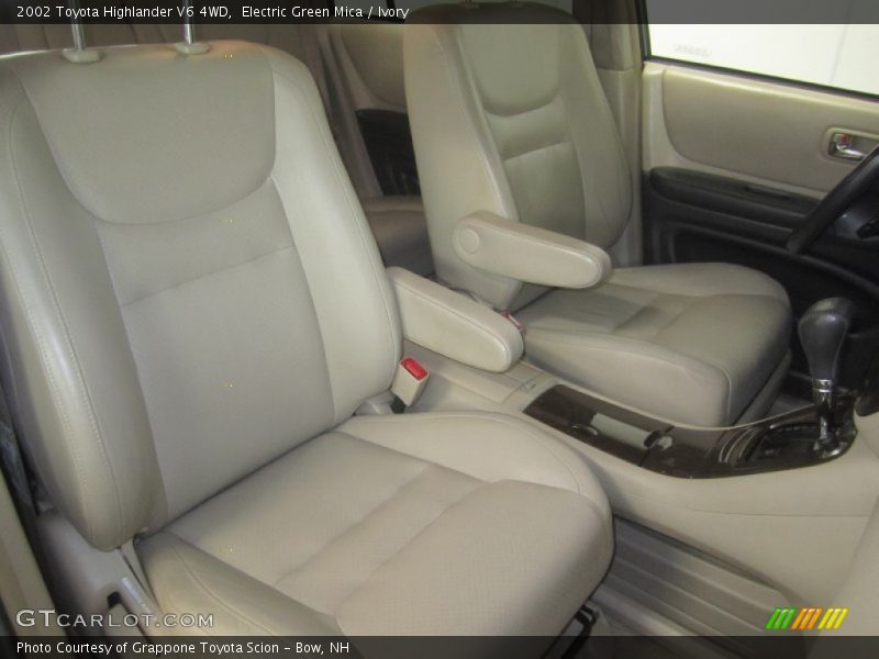 Electric Green Mica / Ivory 2002 Toyota Highlander V6 4WD