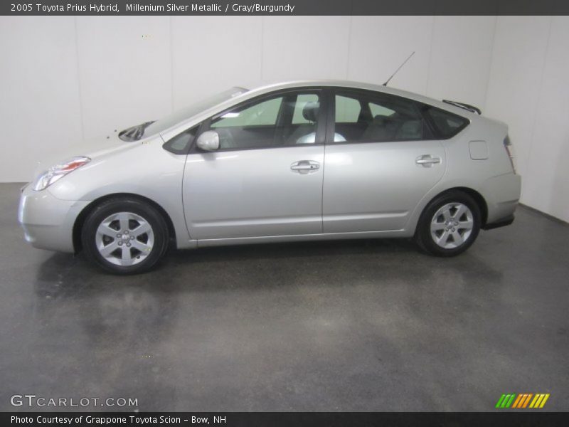 Millenium Silver Metallic / Gray/Burgundy 2005 Toyota Prius Hybrid