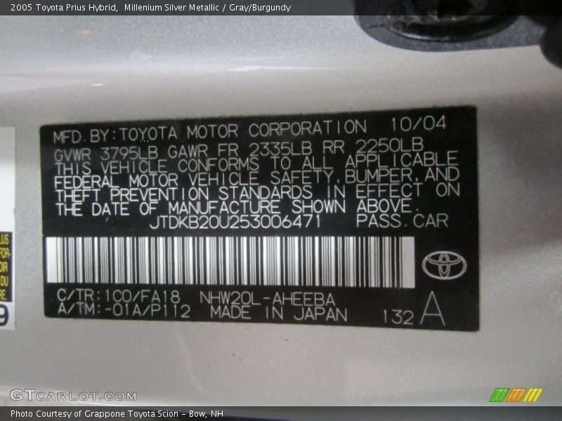 Millenium Silver Metallic / Gray/Burgundy 2005 Toyota Prius Hybrid