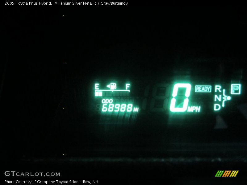 Millenium Silver Metallic / Gray/Burgundy 2005 Toyota Prius Hybrid
