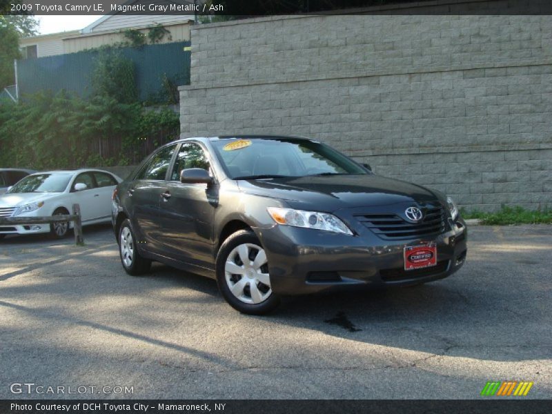 Magnetic Gray Metallic / Ash 2009 Toyota Camry LE