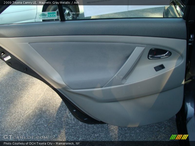 Magnetic Gray Metallic / Ash 2009 Toyota Camry LE