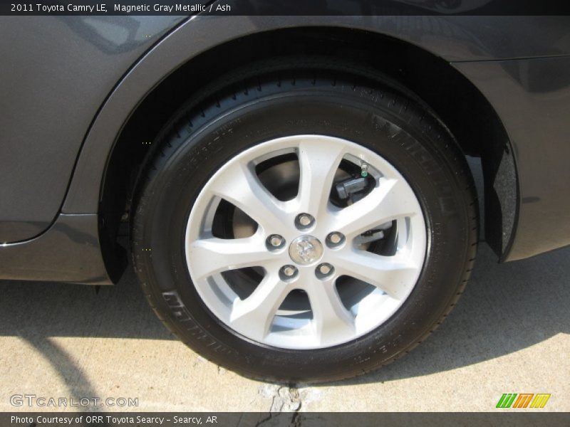 Magnetic Gray Metallic / Ash 2011 Toyota Camry LE