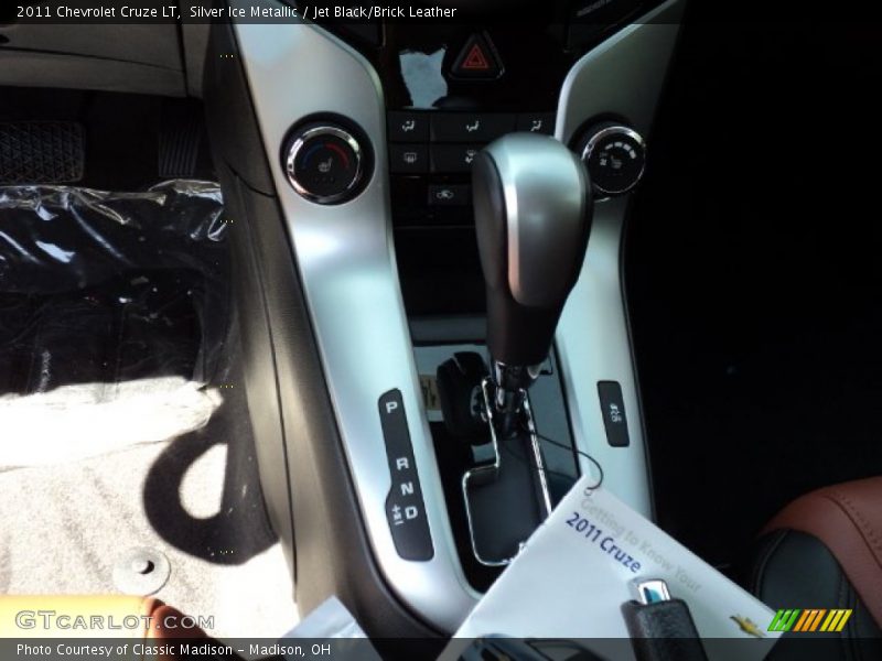 Silver Ice Metallic / Jet Black/Brick Leather 2011 Chevrolet Cruze LT