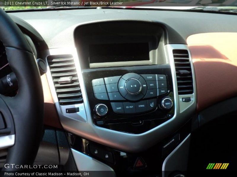 Silver Ice Metallic / Jet Black/Brick Leather 2011 Chevrolet Cruze LT