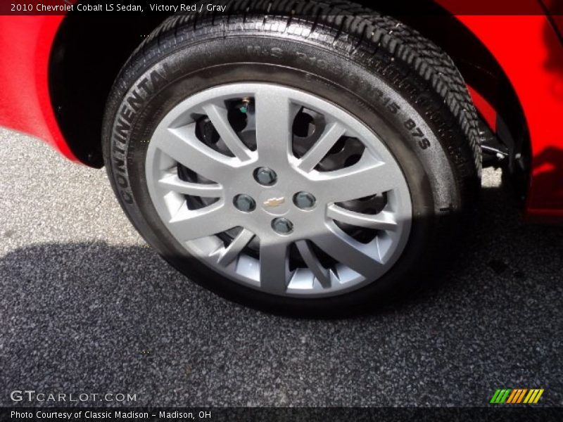 Victory Red / Gray 2010 Chevrolet Cobalt LS Sedan