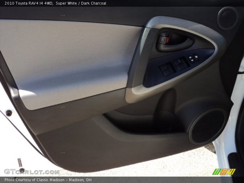 Super White / Dark Charcoal 2010 Toyota RAV4 I4 4WD