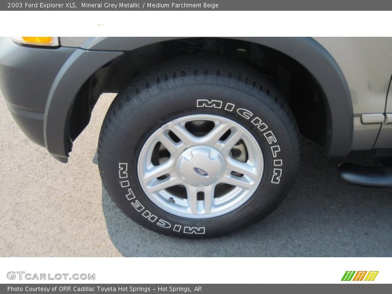 Mineral Grey Metallic / Medium Parchment Beige 2003 Ford Explorer XLS