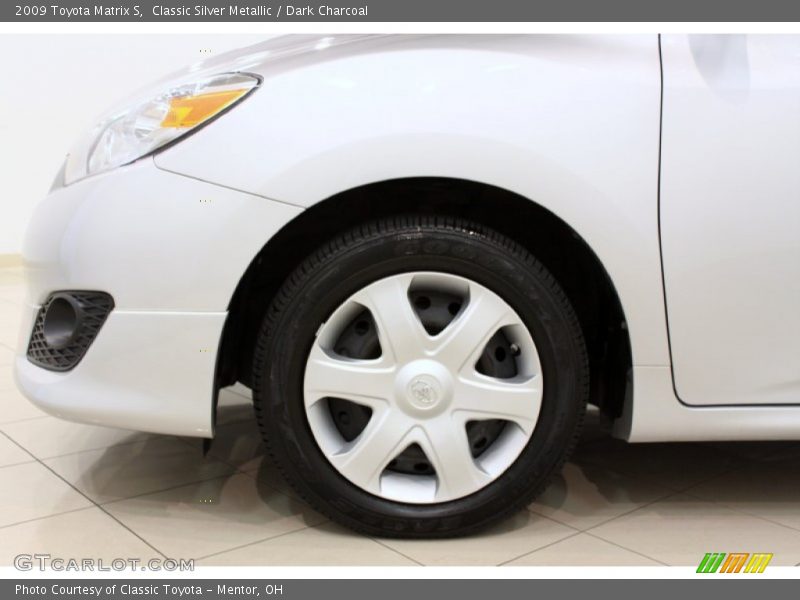 Classic Silver Metallic / Dark Charcoal 2009 Toyota Matrix S