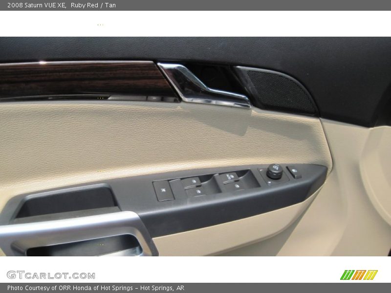 Ruby Red / Tan 2008 Saturn VUE XE