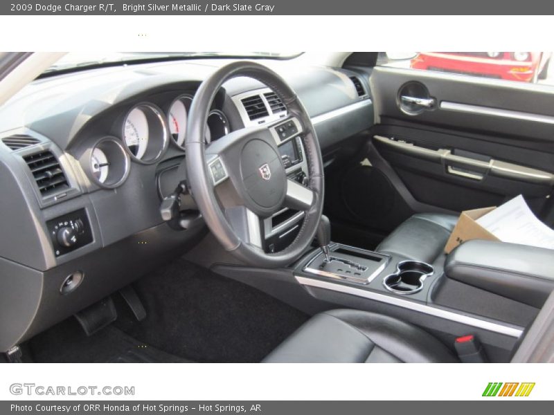 Bright Silver Metallic / Dark Slate Gray 2009 Dodge Charger R/T