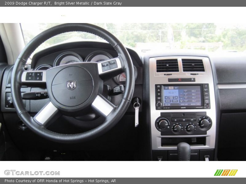 Bright Silver Metallic / Dark Slate Gray 2009 Dodge Charger R/T