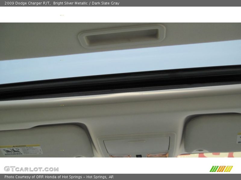 Bright Silver Metallic / Dark Slate Gray 2009 Dodge Charger R/T