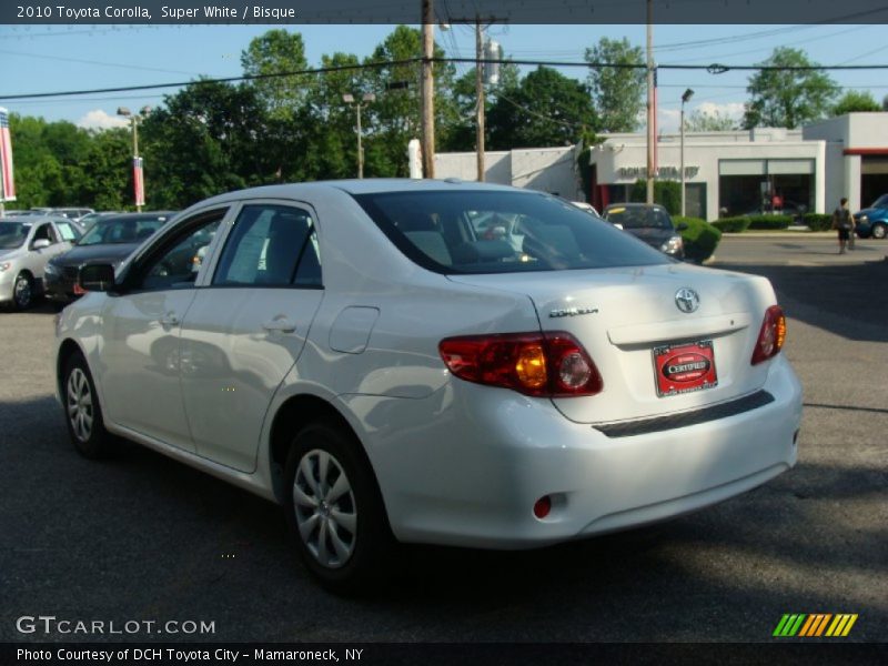 Super White / Bisque 2010 Toyota Corolla