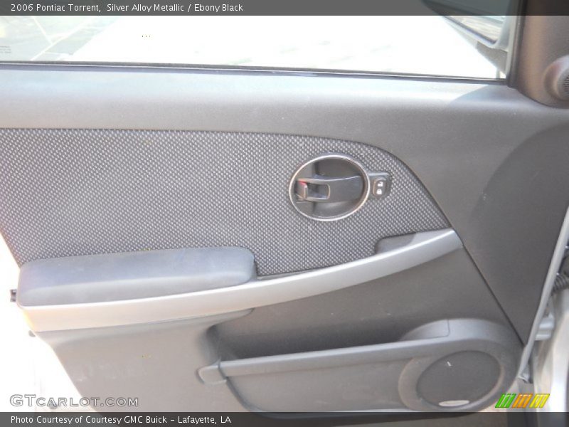 Silver Alloy Metallic / Ebony Black 2006 Pontiac Torrent