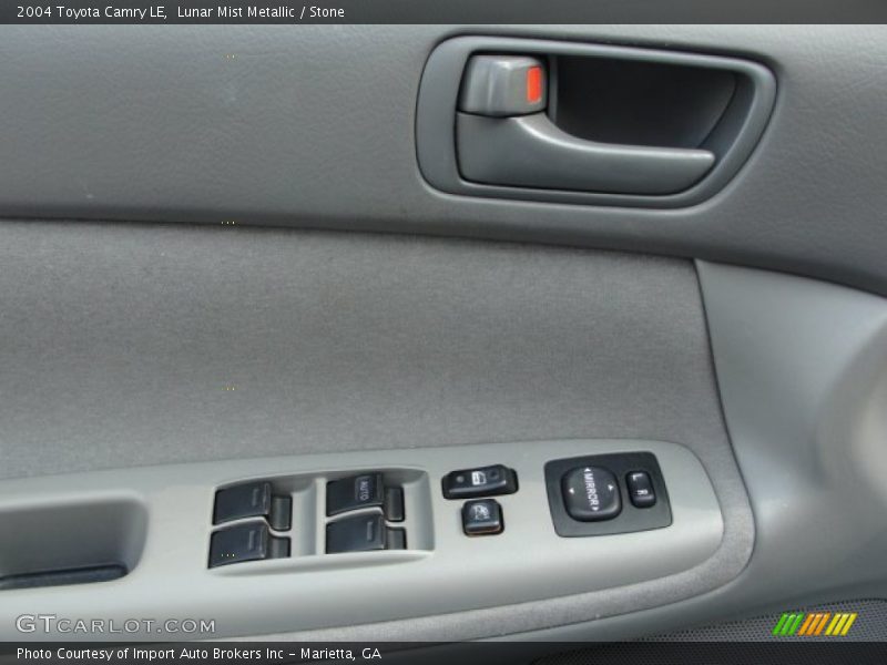 Lunar Mist Metallic / Stone 2004 Toyota Camry LE