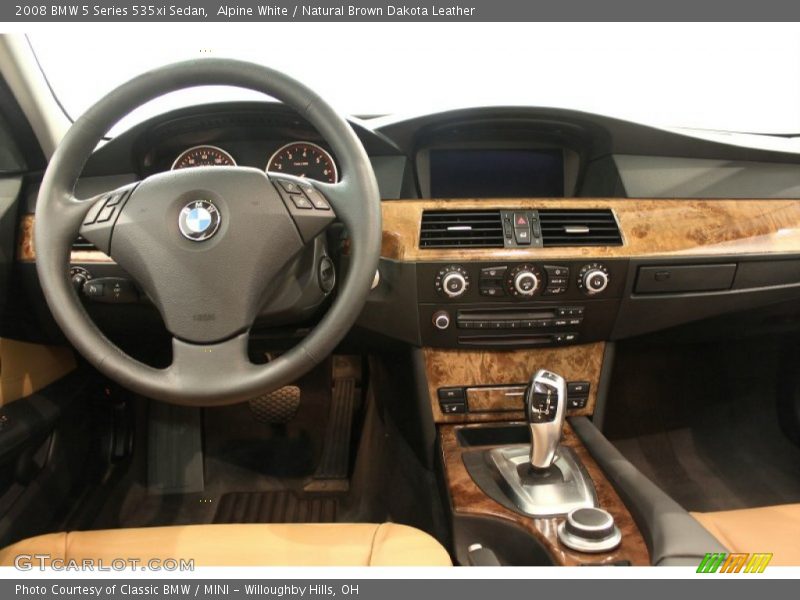 Alpine White / Natural Brown Dakota Leather 2008 BMW 5 Series 535xi Sedan