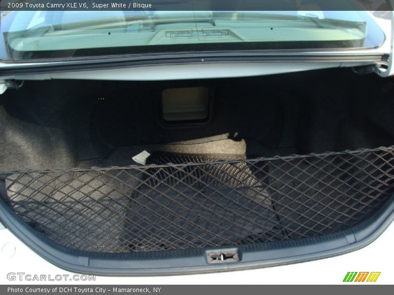 Super White / Bisque 2009 Toyota Camry XLE V6