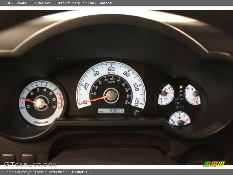 Titanium Metallic / Dark Charcoal 2007 Toyota FJ Cruiser 4WD