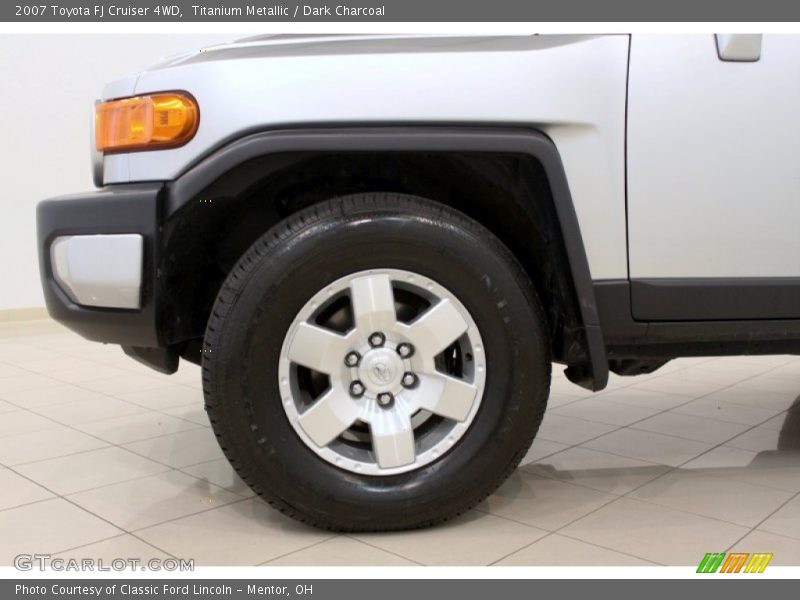Titanium Metallic / Dark Charcoal 2007 Toyota FJ Cruiser 4WD