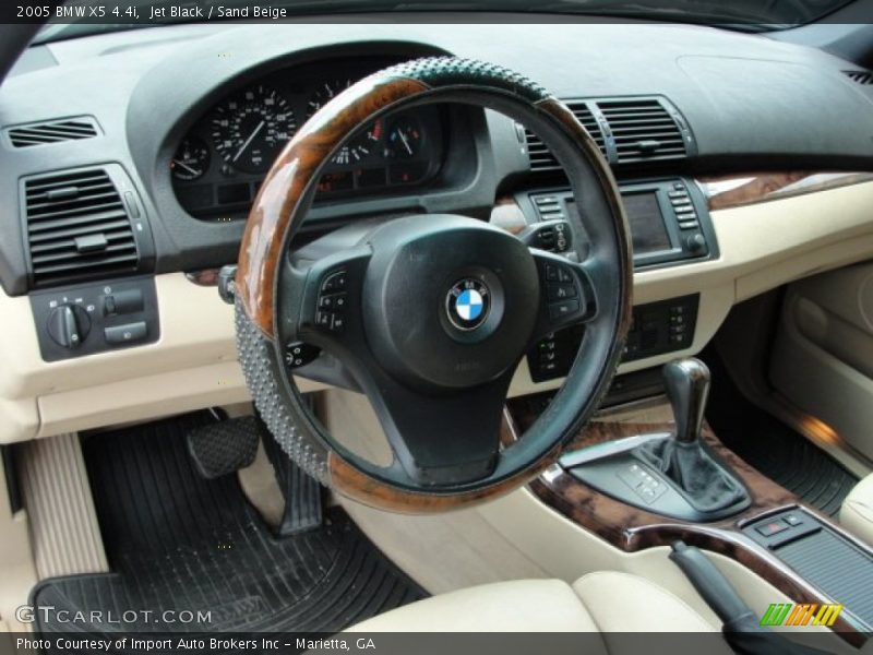 Jet Black / Sand Beige 2005 BMW X5 4.4i