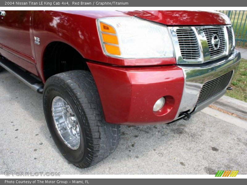 Red Brawn / Graphite/Titanium 2004 Nissan Titan LE King Cab 4x4