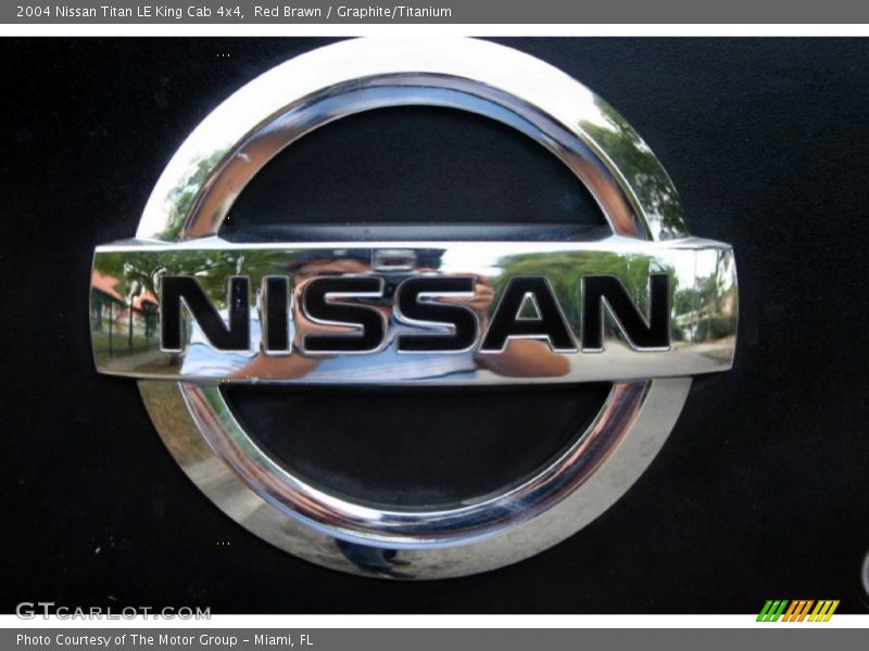 Red Brawn / Graphite/Titanium 2004 Nissan Titan LE King Cab 4x4