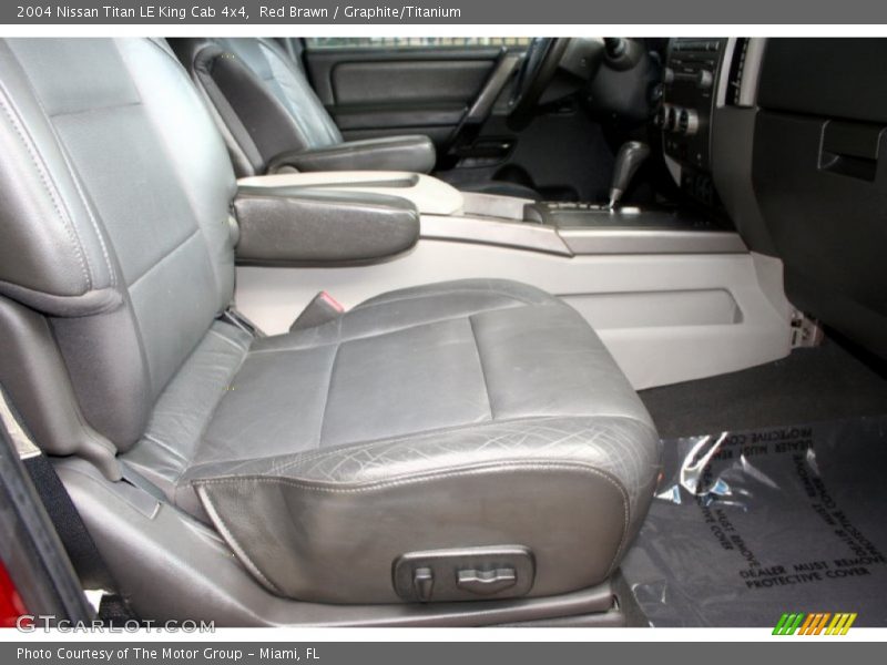 Red Brawn / Graphite/Titanium 2004 Nissan Titan LE King Cab 4x4