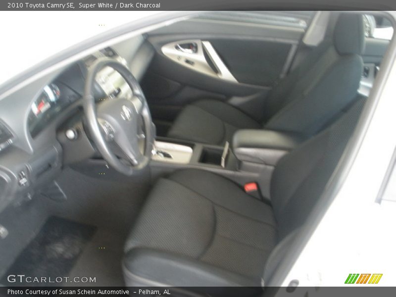 Super White / Dark Charcoal 2010 Toyota Camry SE