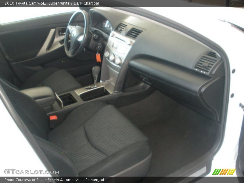 Super White / Dark Charcoal 2010 Toyota Camry SE