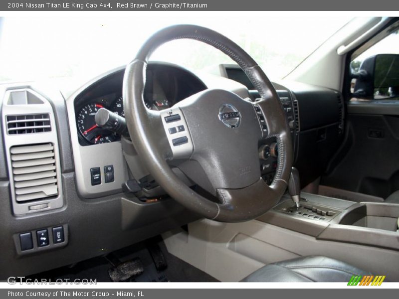 Red Brawn / Graphite/Titanium 2004 Nissan Titan LE King Cab 4x4