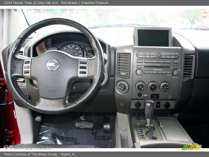 Red Brawn / Graphite/Titanium 2004 Nissan Titan LE King Cab 4x4
