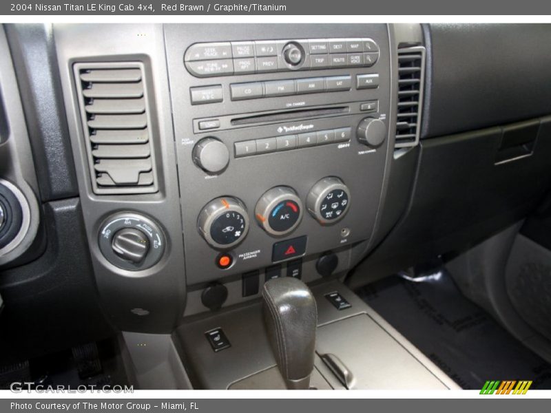 Red Brawn / Graphite/Titanium 2004 Nissan Titan LE King Cab 4x4