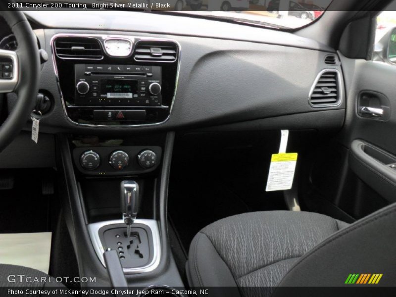 Bright Silver Metallic / Black 2011 Chrysler 200 Touring