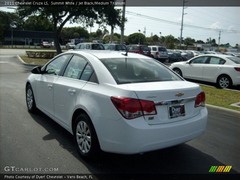 Summit White / Jet Black/Medium Titanium 2011 Chevrolet Cruze LS