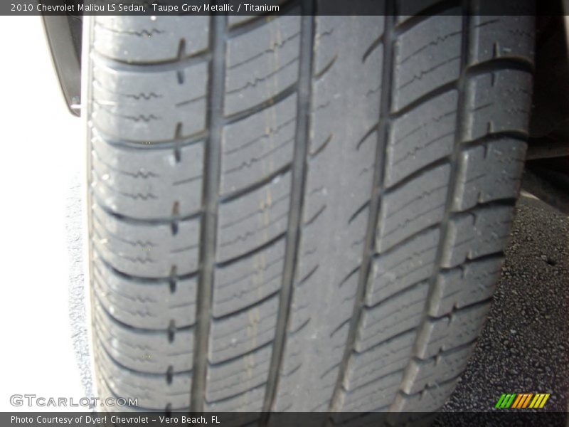Taupe Gray Metallic / Titanium 2010 Chevrolet Malibu LS Sedan