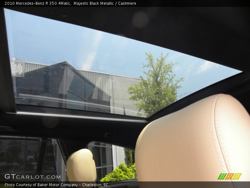 Majestic Black Metallic / Cashmere 2010 Mercedes-Benz R 350 4Matic