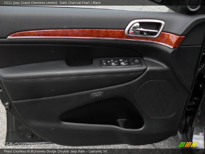 Dark Charcoal Pearl / Black 2011 Jeep Grand Cherokee Limited