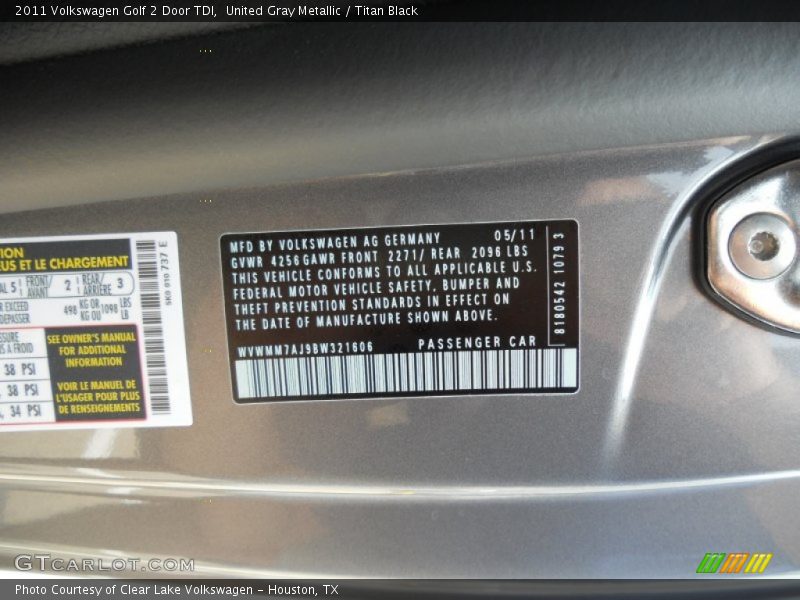 United Gray Metallic / Titan Black 2011 Volkswagen Golf 2 Door TDI