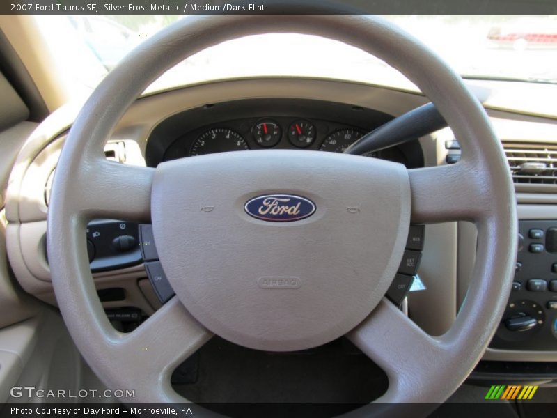 Silver Frost Metallic / Medium/Dark Flint 2007 Ford Taurus SE