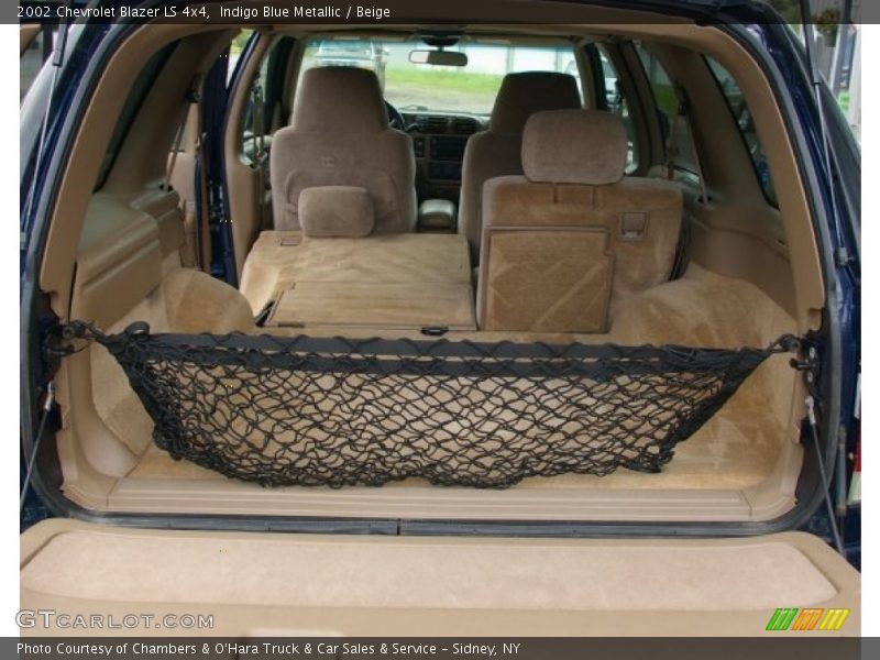 Indigo Blue Metallic / Beige 2002 Chevrolet Blazer LS 4x4