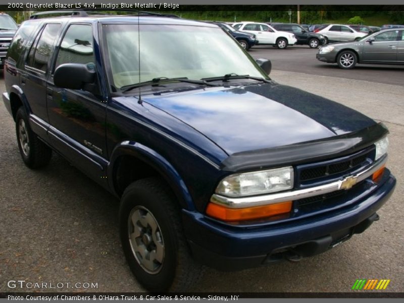 Indigo Blue Metallic / Beige 2002 Chevrolet Blazer LS 4x4