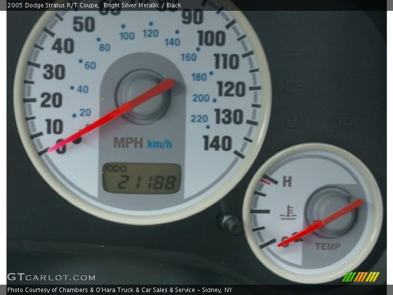 Bright Silver Metallic / Black 2005 Dodge Stratus R/T Coupe